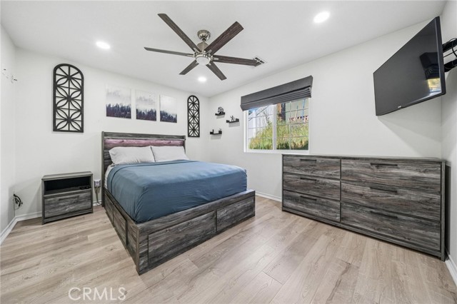 Detail Gallery Image 15 of 36 For 27920 Camp Plenty Rd, Canyon Country,  CA 91351 - 3 Beds | 2 Baths