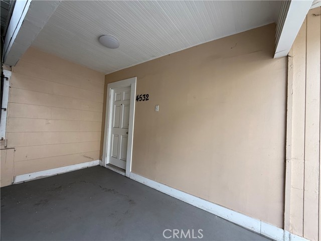 Detail Gallery Image 1 of 7 For 4532 Eagle Rock Bld, Los Angeles,  CA 90041 - 2 Beds | 1 Baths