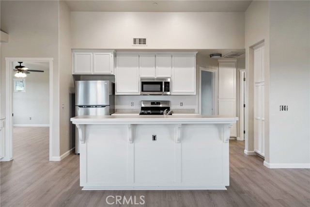 8460 Magdalena Drive, San Miguel CA: https://media.crmls.org/medias/fd784516-e287-445f-a93d-451edd89cc89.jpg