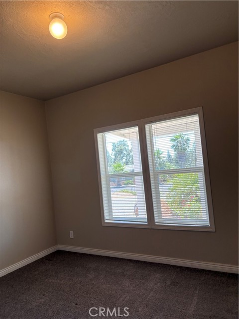 Detail Gallery Image 11 of 20 For 5548 Newland, Paradise,  CA 95969 - 2 Beds | 2 Baths