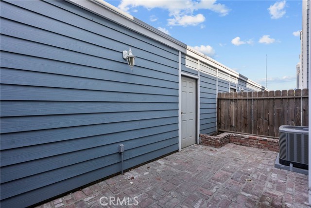 Detail Gallery Image 28 of 34 For 15735 Nordhoff St #36,  North Hills,  CA 91343 - 2 Beds | 2/1 Baths