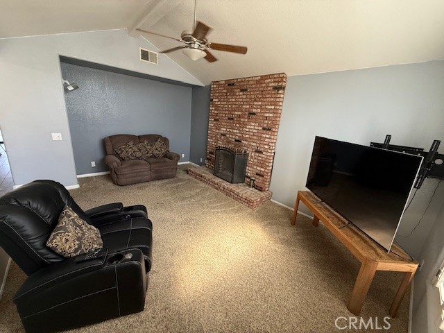 19534 Kiningham Drive, Bloomington CA: https://media.crmls.org/medias/fd79986c-1e99-4580-b96e-501b03c011d8.jpg