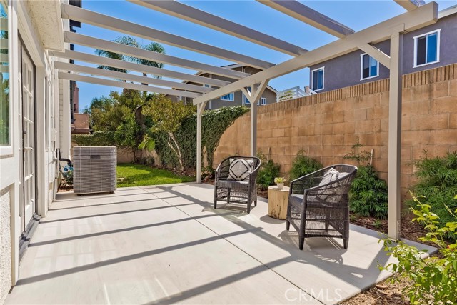 2014 Gates Avenue, Redondo Beach, California 90278, 4 Bedrooms Bedrooms, ,1 BathroomBathrooms,Residential,Sold,Gates,SB22196179