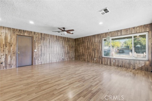 Detail Gallery Image 16 of 32 For 4314 Baggett Dr, Riverside,  CA 92505 - 4 Beds | 2 Baths