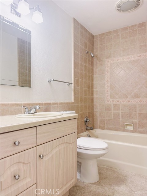 1124 N Soldano Drive, Azusa CA: https://media.crmls.org/medias/fd79dd53-b5a9-498a-9824-2f50694a4eee.jpg
