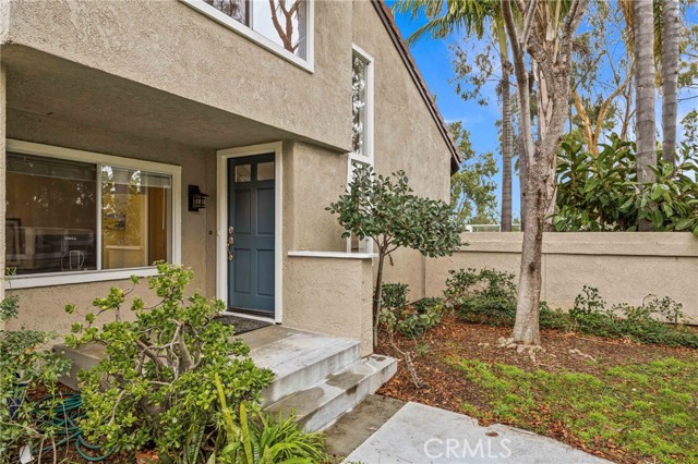 Detail Gallery Image 4 of 54 For 91 Stanford Ct #62,  Irvine,  CA 92612 - 3 Beds | 3 Baths