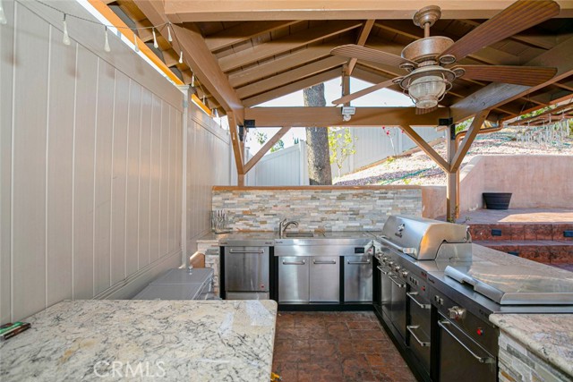 Detail Gallery Image 34 of 50 For 17047 Jeanine Pl, Granada Hills,  CA 91344 - 4 Beds | 3 Baths