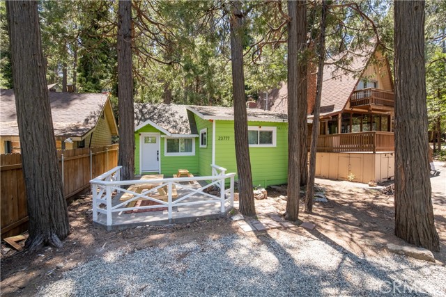 Detail Gallery Image 15 of 22 For 23777 Pioneer Camp Rd, Crestline,  CA 92325 - 2 Beds | 1 Baths