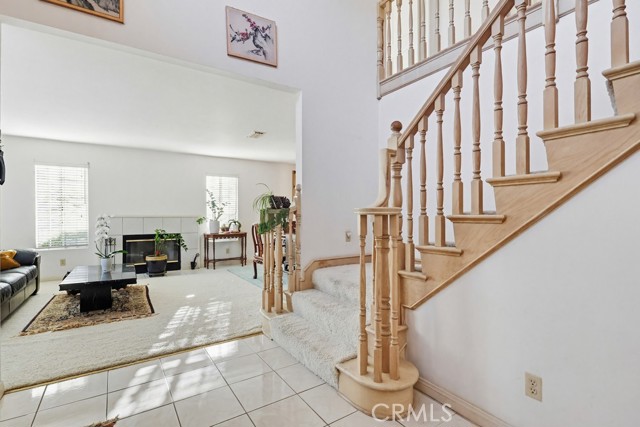 Detail Gallery Image 12 of 68 For 7114 Wyngate St, Tujunga,  CA 91042 - 3 Beds | 2/1 Baths