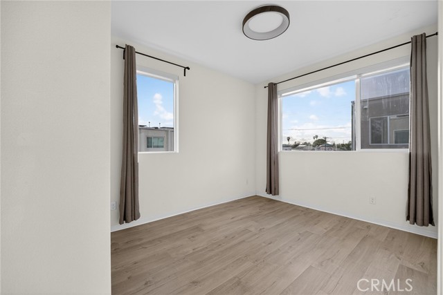 Detail Gallery Image 39 of 55 For 8405 N Fusion, Northridge,  CA 91325 - 4 Beds | 4 Baths