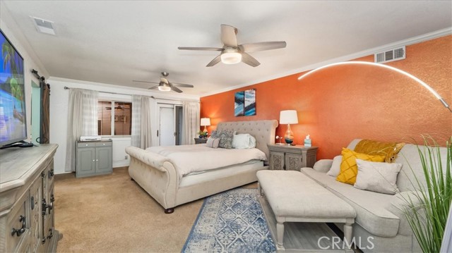 Detail Gallery Image 15 of 39 For 20290 Newton St, Corona,  CA 92881 - 5 Beds | 2/1 Baths