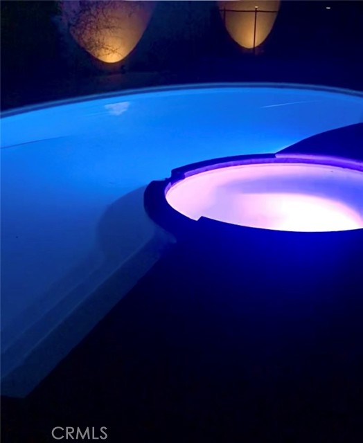 Detail Gallery Image 38 of 38 For 5200 Valley Circle Bld, Woodland Hills,  CA 91367 - 3 Beds | 3 Baths