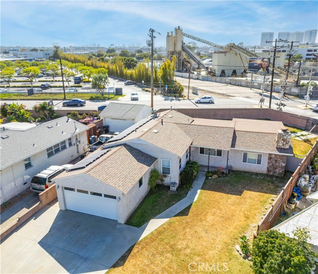 13303 Judah Avenue, Hawthorne CA: https://media.crmls.org/medias/fd801494-5212-4010-ae07-cb1e3a74b453.jpg