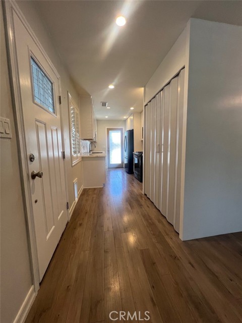 Detail Gallery Image 6 of 15 For 3035 Bautista, Riverside,  CA 92506 - 3 Beds | 2 Baths