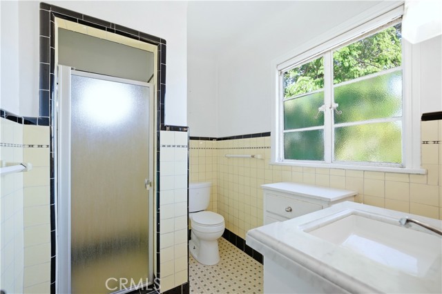 Detail Gallery Image 44 of 59 For 790 Santiago, Long Beach,  CA 90804 - 4 Beds | 4 Baths