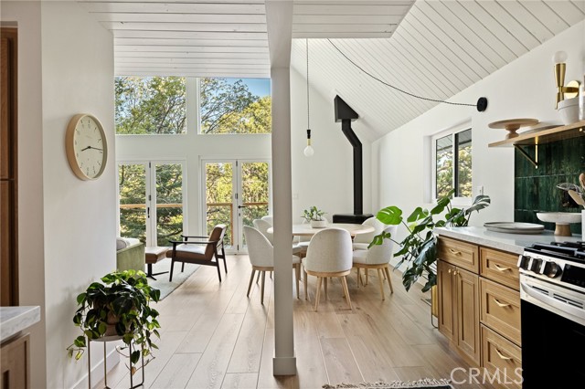 Front Image Thumbnail for CRIG26086995