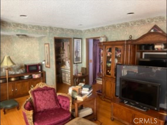 7515 Winnetka Avenue, 305 photo 6