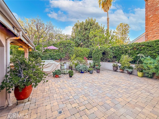 Detail Gallery Image 46 of 60 For 15452 Varden, Sherman Oaks,  CA 91403 - 4 Beds | 4 Baths