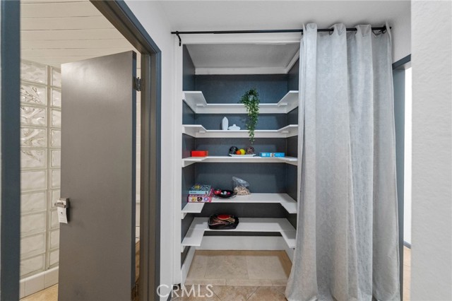 Image 47 of 66 For 2306 Acacia Rd E