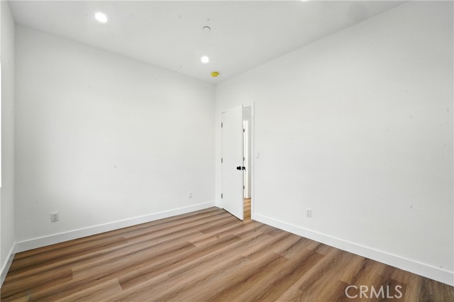 Detail Gallery Image 60 of 69 For 3031 Vineyard Ave, Los Angeles,  CA 90016 - – Beds | – Baths