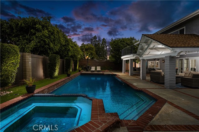 18672 Evergreen Avenue, Yorba Linda CA: https://media.crmls.org/medias/fd84c0bd-e76c-4313-9c93-5e7d6bcaa507.jpg