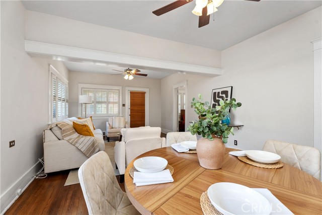 Detail Gallery Image 6 of 33 For 2820 E Colorado St, Long Beach,  CA 90814 - 2 Beds | 1 Baths