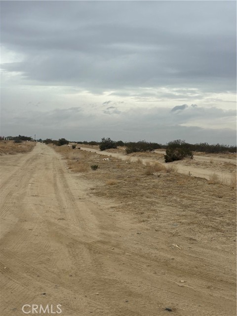 Detail Gallery Image 2 of 8 For 0 Vic Ave R6 225 Ste, Palmdale,  CA 93591 - – Beds | – Baths