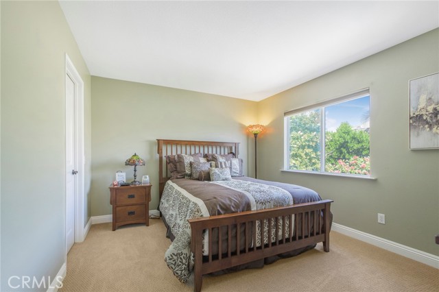 13139 Derby Avenue, Chino CA: https://media.crmls.org/medias/fd85a1c0-20ad-427f-a640-436618f57578.jpg
