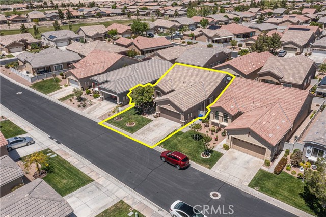 19478 Big Horn Street, Apple Valley CA: https://media.crmls.org/medias/fd85cb8b-5f83-48a2-a026-66db8440b7a5.jpg