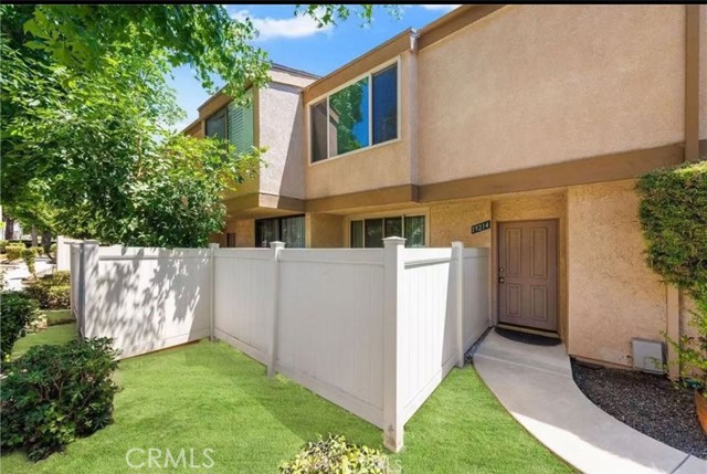 Front Image Thumbnail for CRTR25277119