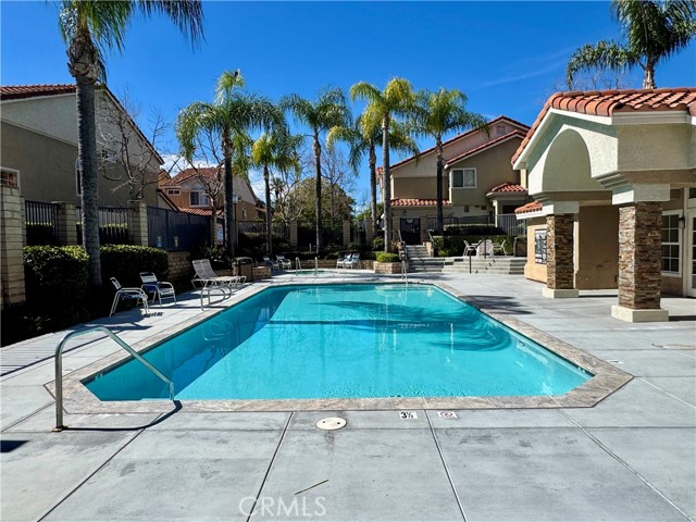 Detail Gallery Image 35 of 39 For 2001 via Como #103,  Corona,  CA 92881 - 2 Beds | 2/1 Baths