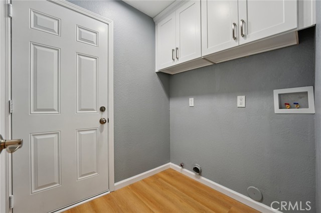 24318 Via Las Junitas, Murrieta CA: https://media.crmls.org/medias/fd86f779-12a1-4b1c-ac84-1f8af58b6cf8.jpg