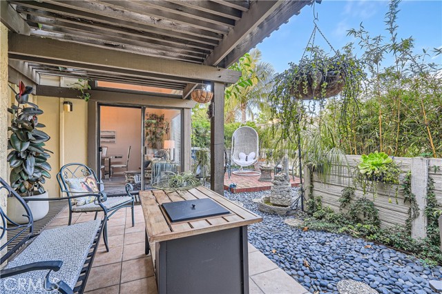 Detail Gallery Image 12 of 13 For 2604 N Tustin Ave #C,  Santa Ana,  CA 92705 - 4 Beds | 2/1 Baths