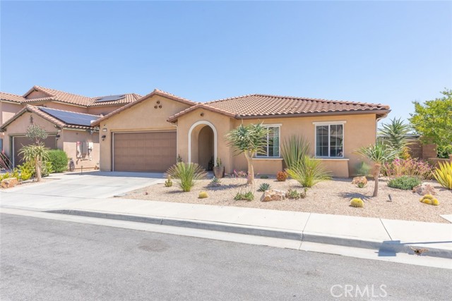 Detail Gallery Image 17 of 61 For 29268 Turnhouse, Lake Elsinore,  CA 92530 - 4 Beds | 2/1 Baths