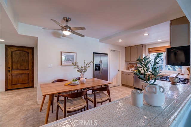 Detail Gallery Image 21 of 32 For 20322 Callaway Ave, Lakewood,  CA 90715 - 3 Beds | 2 Baths