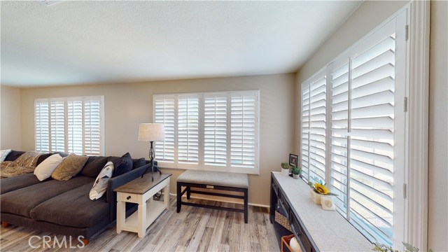 Detail Gallery Image 2 of 29 For 19361 Brookhurst St #163,  Huntington Beach,  CA 92646 - 3 Beds | 2 Baths