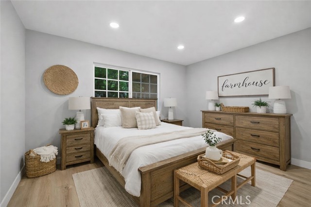 Detail Gallery Image 19 of 38 For 10557 Reseda, Porter Ranch,  CA 91326 - 5 Beds | 3 Baths