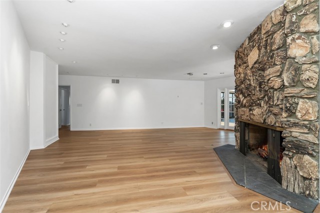 32215 Schooner Drive, Rancho Palos Verdes CA: https://media.crmls.org/medias/fd8a262c-4675-47f2-9aac-2a674bd306e5.jpg