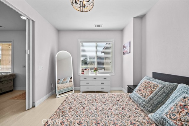 Detail Gallery Image 10 of 44 For 3559 Half Dome Ave, Rosamond,  CA 93560 - 4 Beds | 2 Baths