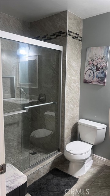 Detail Gallery Image 8 of 19 For 38616 Division, Palmdale,  CA 93550 - 3 Beds | 2 Baths