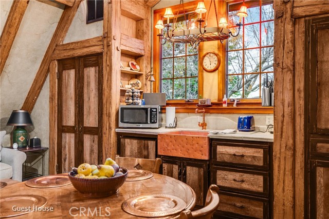 29162 Bald Eagle Ridge, Lake Arrowhead CA: https://media.crmls.org/medias/fd8b876f-49f7-443f-8d5a-2f7279e84f29.jpg