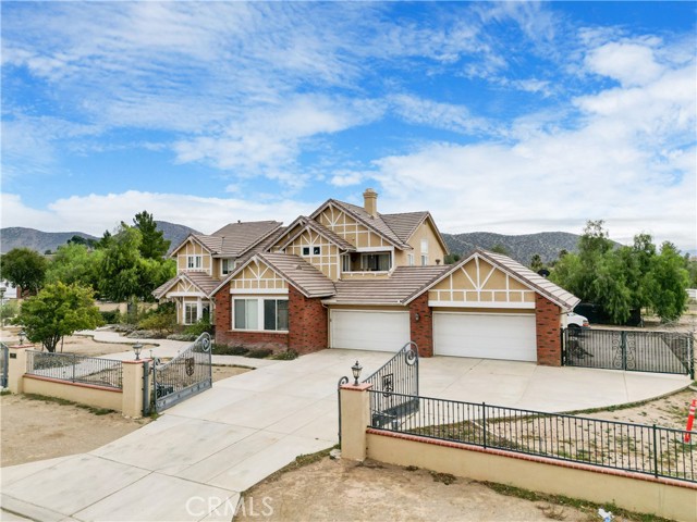 Detail Gallery Image 1 of 1 For 9744 Sweetwater Dr, Agua Dulce,  CA 91390 - 4 Beds | 4 Baths