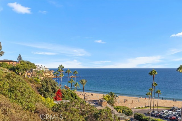 2516 Bayside Drive, Corona del Mar CA: https://media.crmls.org/medias/fd8cacc9-02c0-464b-9f58-a0a4b4baf3df.jpg