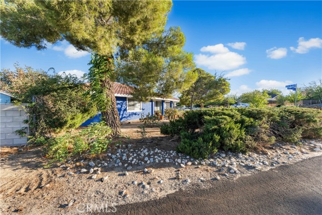 Detail Gallery Image 4 of 29 For 39132 161st St, Palmdale,  CA 93591 - 3 Beds | 2 Baths