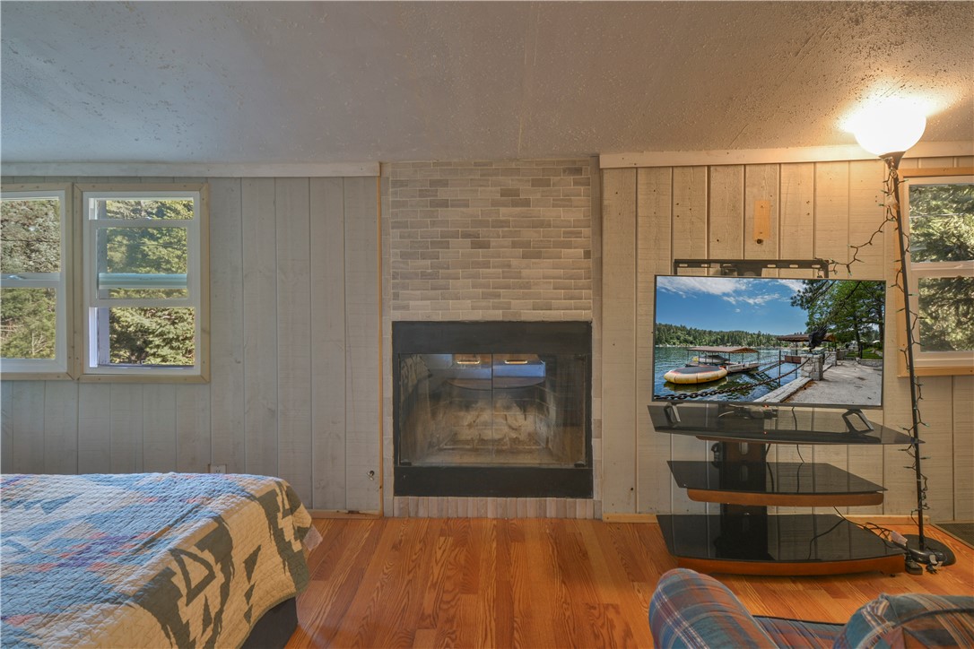 Detail Gallery Image 3 of 13 For 794 Virginia Ct, Lake Arrowhead,  CA 92352 - 1 Beds | 1 Baths