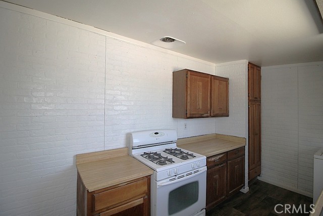 Detail Gallery Image 15 of 26 For 34150 Woods Ave, Barstow,  CA 92311 - 3 Beds | 1 Baths
