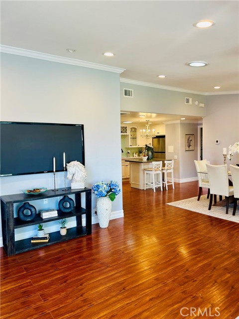 Detail Gallery Image 9 of 52 For 13561 Medinac Lane  M5  70l, Seal Beach,  CA 90740 - 2 Beds | 2 Baths