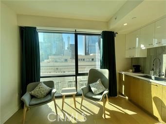 Detail Gallery Image 2 of 15 For 400 S Broadway, Los Angeles,  CA 90013 - 0 Beds | 1 Baths