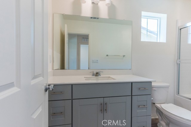 Detail Gallery Image 25 of 64 For 27638 Sawtooth Ln, Canyon Country,  CA 91387 - 3 Beds | 2/1 Baths