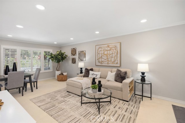 3315 San Amadeo, Laguna Woods CA: https://media.crmls.org/medias/fd90a3ce-857d-4823-8f20-6192f562462e.jpg